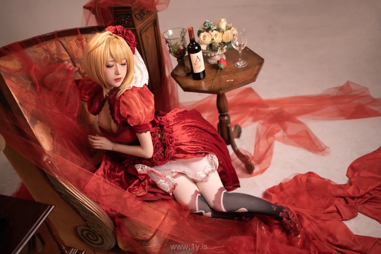 Coser@Shika小鹿鹿 NO.026 Pretty Asian Women 尼禄礼服